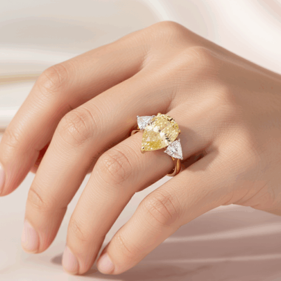 18ct Gold Pear Shape Yellow Lab Engagement Ring-DPL751