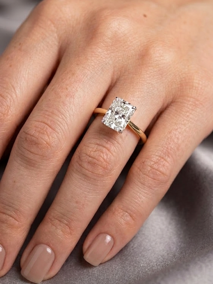 18ct Gold Radiant Cut Lab Diamond Engagement Ring-DPL762R