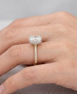 18ct Gold Radiant Cut Lab Diamond Engagement Ring-DPL786