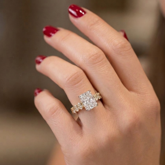 18ct Radiant Cut Lab Diamond Engagement Ring-DPL766