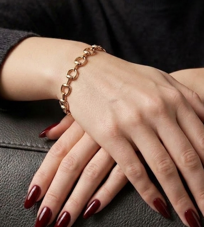 9ct Gold Horse Shoe Equestrian Bracelet-B3